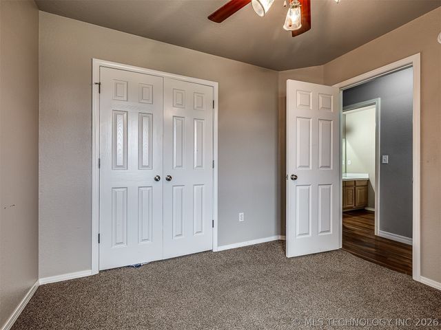 11226 S 274th East Avenue, Coweta, OK 74429