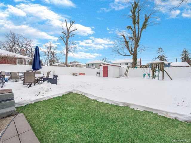 601 Chautauqua Avenue, West Hempstead, NY 11552