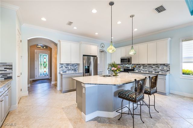 11611 Giulia DR, Fort Myers, FL 33913