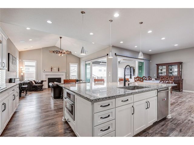 832 Sundown Way, Erie, CO 80516