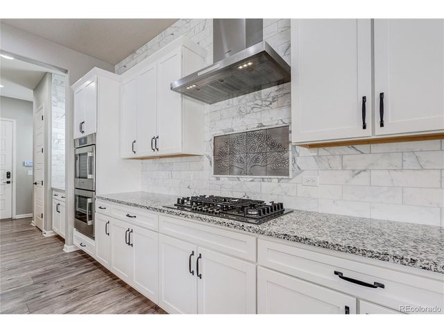 832 Sundown Way, Erie, CO 80516