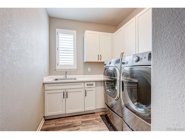 832 Sundown Way, Erie, CO 80516