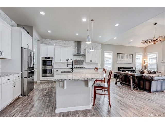 832 Sundown Way, Erie, CO 80516