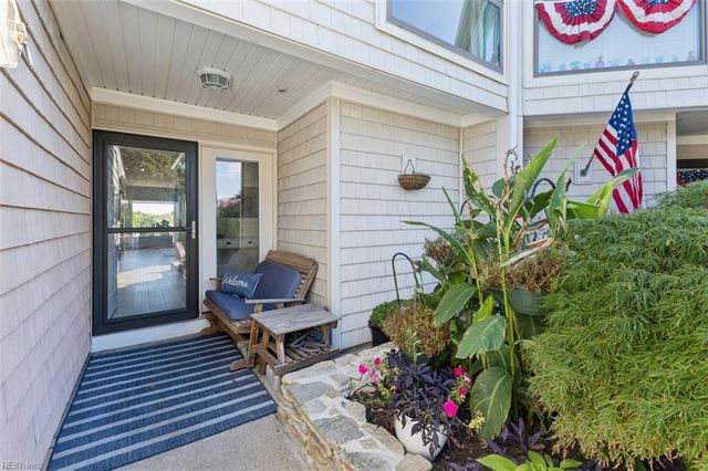 3944 Whispering Oaks PL, Virginia Beach, VA 23455