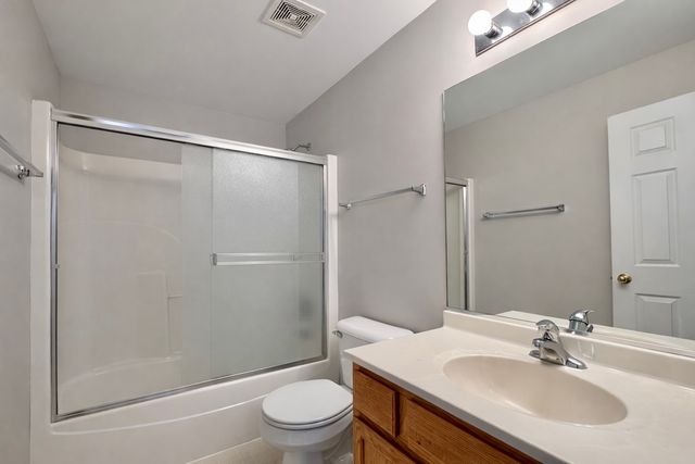 2310 Shiloh Drive, Aurora, IL 60503