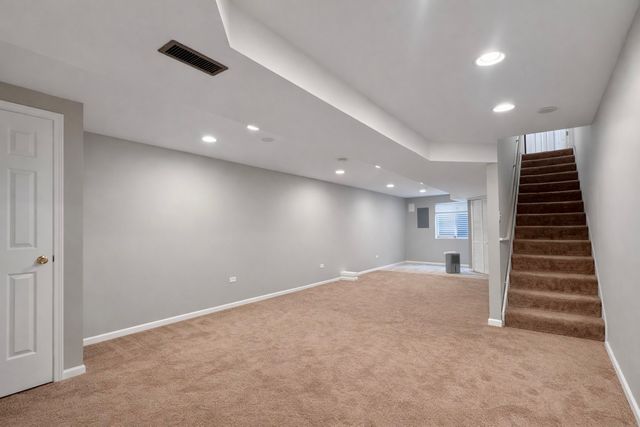 2310 Shiloh Drive, Aurora, IL 60503