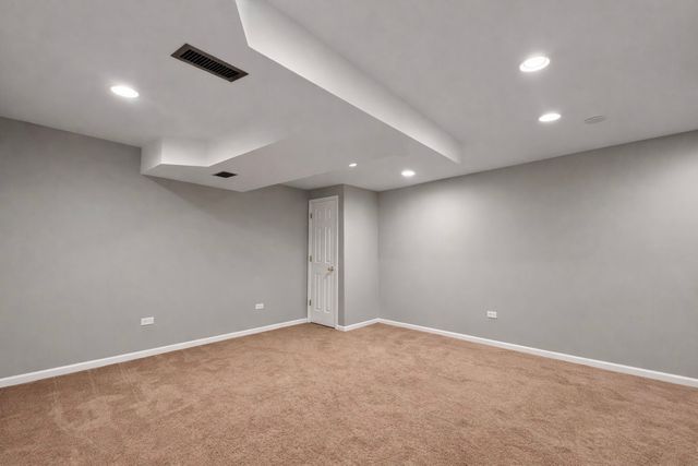 2310 Shiloh Drive, Aurora, IL 60503