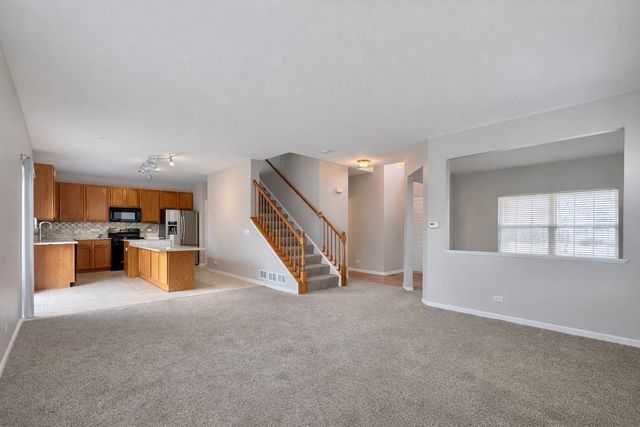 2310 Shiloh Drive, Aurora, IL 60503