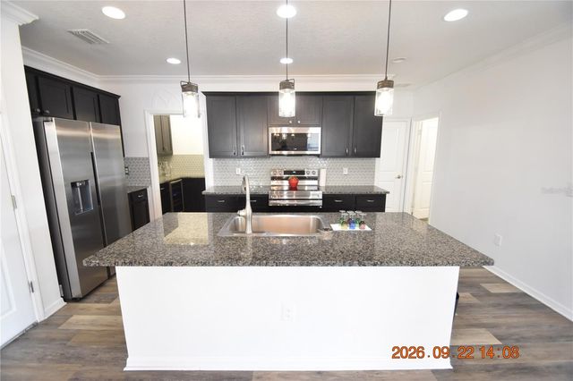 7697 TUSCAN BAY CIRCLE, Wesley Chapel, FL 33545