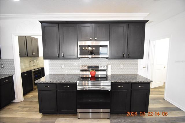 7697 TUSCAN BAY CIRCLE, Wesley Chapel, FL 33545