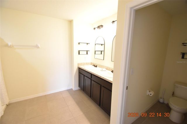 7697 TUSCAN BAY CIRCLE, Wesley Chapel, FL 33545