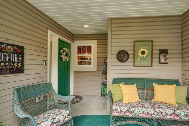 673 Kildow Court, Ashville, OH 43103