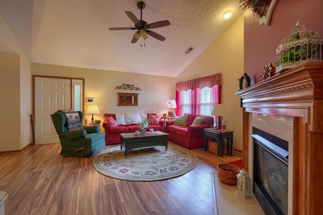 673 Kildow Court, Ashville, OH 43103