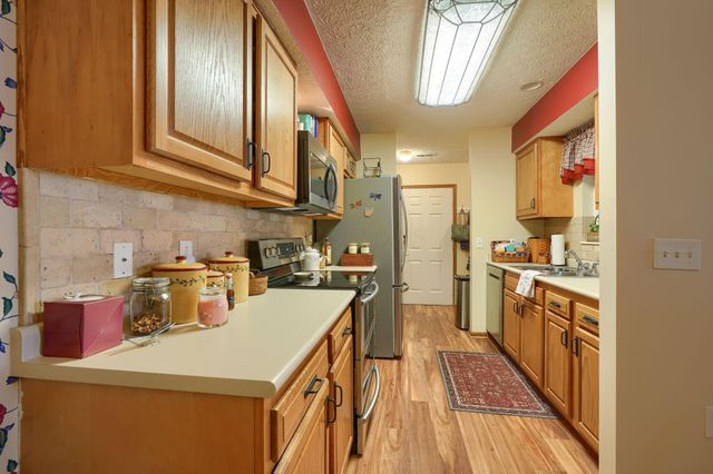 673 Kildow Court, Ashville, OH 43103