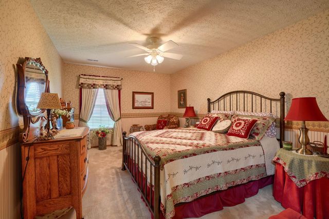 673 Kildow Court, Ashville, OH 43103