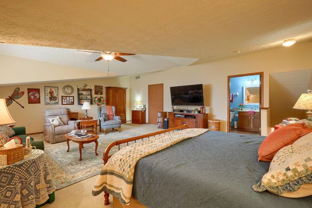 673 Kildow Court, Ashville, OH 43103