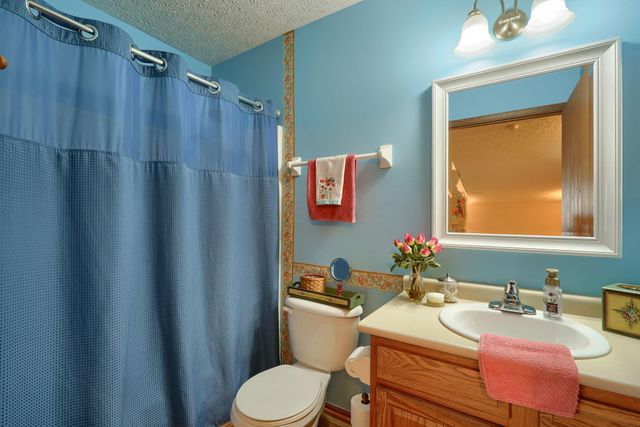 673 Kildow Court, Ashville, OH 43103