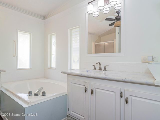 7566 Montauk Avenue U19, Micco, FL 32976