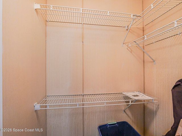 7566 Montauk Avenue U19, Micco, FL 32976