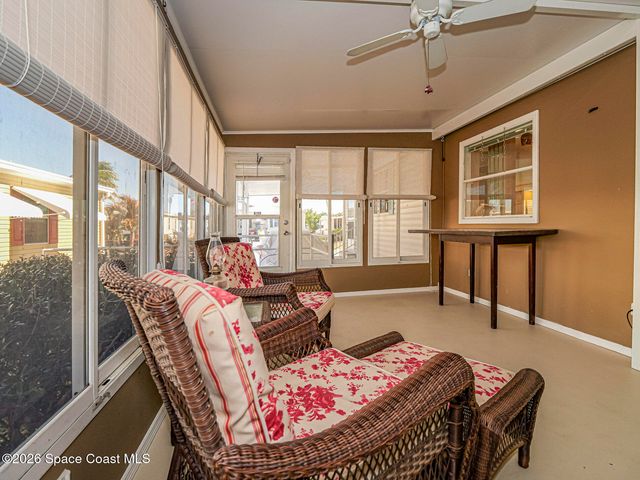 7566 Montauk Avenue U19, Micco, FL 32976