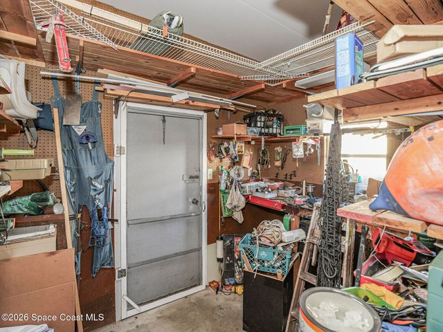 7566 Montauk Avenue U19, Micco, FL 32976