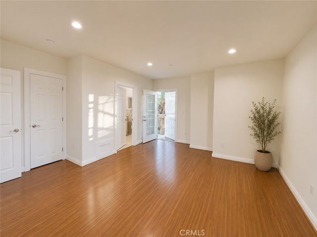 2318 N Fairview Street 101, Burbank, CA 91504
