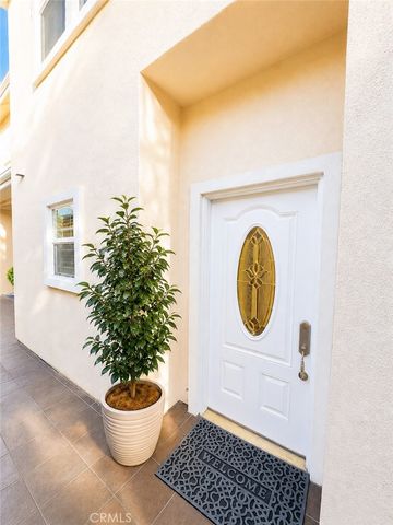2318 N Fairview Street 101, Burbank, CA 91504