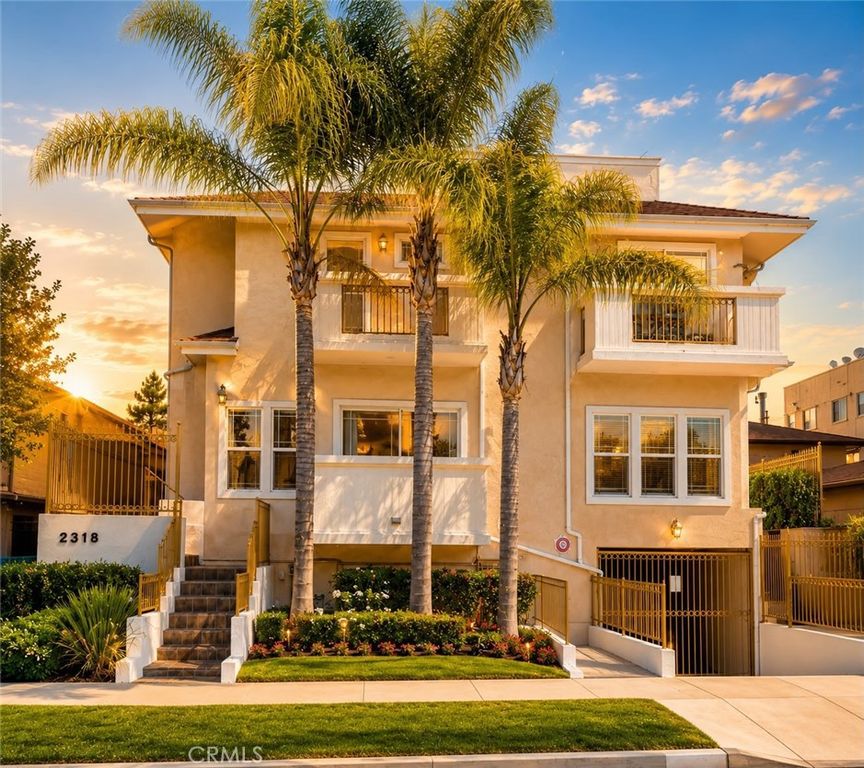 2318 N Fairview Street 101, Burbank, CA 91504