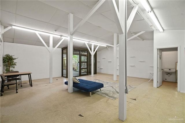 222 W Filmore Avenue, Harlingen, TX 78550