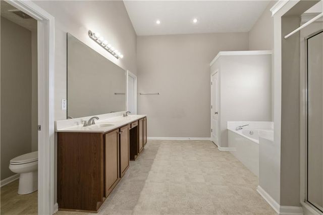 1159 Simonton Glen Way, Lawrenceville, GA 30045