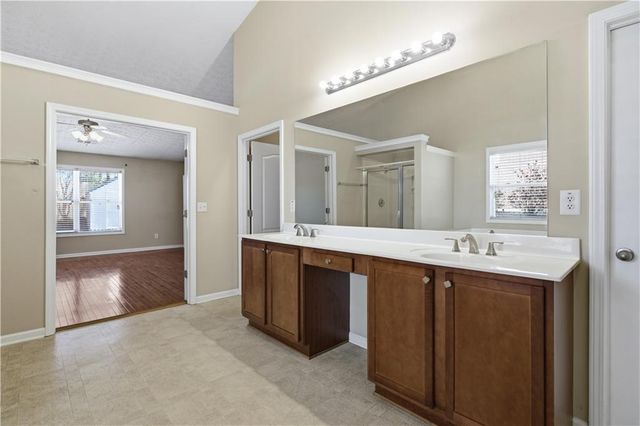 1159 Simonton Glen Way, Lawrenceville, GA 30045