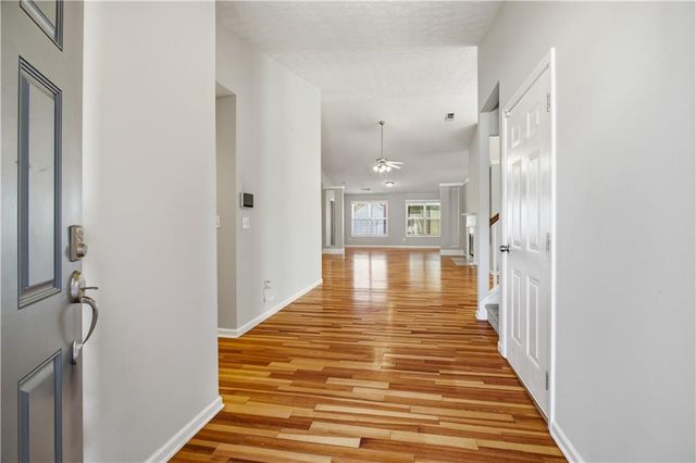 1159 Simonton Glen Way, Lawrenceville, GA 30045