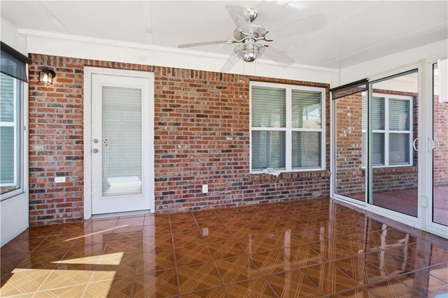 1159 Simonton Glen Way, Lawrenceville, GA 30045