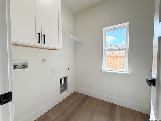 2835 Moncayo, San Antonio, TX 78232