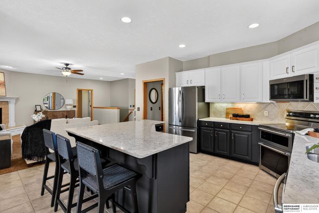 12107 N 161st Street, Bennington, NE 68007