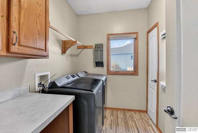 12107 N 161st Street, Bennington, NE 68007