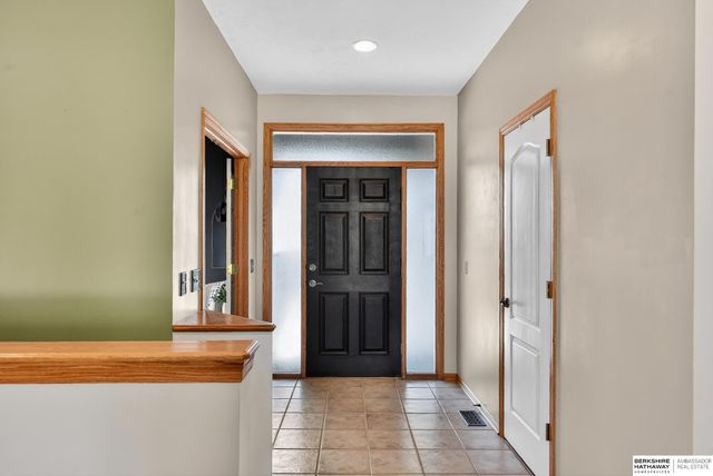 12107 N 161st Street, Bennington, NE 68007