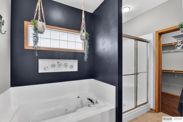 12107 N 161st Street, Bennington, NE 68007