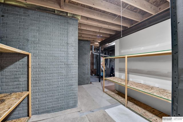 12107 N 161st Street, Bennington, NE 68007