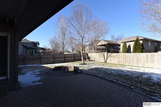 12107 N 161st Street, Bennington, NE 68007