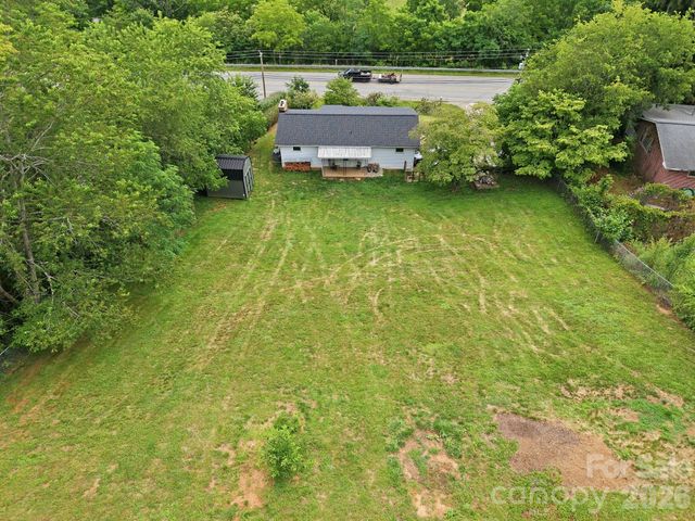 2034 Pisgah Drive, Canton, NC 28716