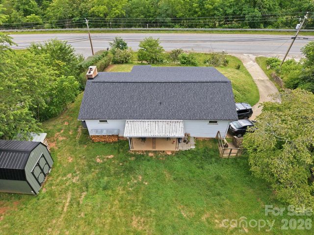 2034 Pisgah Drive, Canton, NC 28716