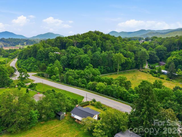 2034 Pisgah Drive, Canton, NC 28716