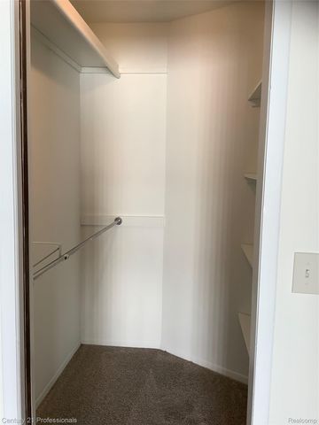 8468 Beatrice, Westland, MI 48185