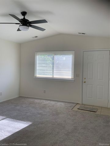 8468 Beatrice, Westland, MI 48185