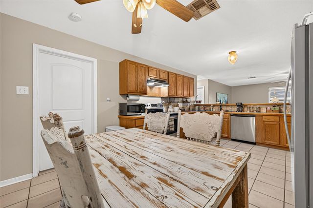 149 Hillside Drive, Liberty, TX 77575