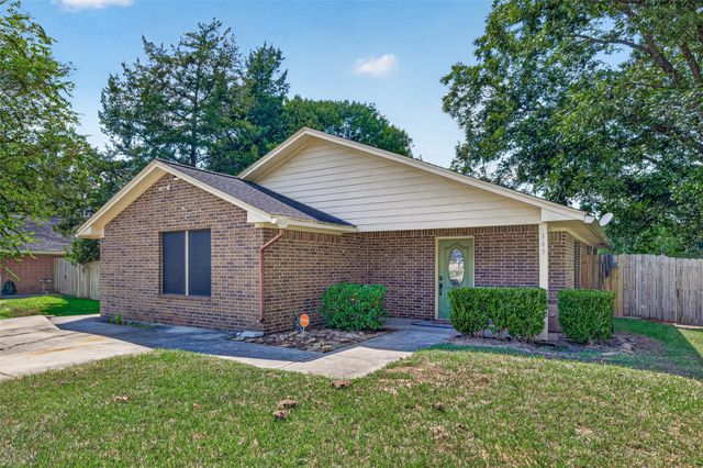 149 Hillside Drive, Liberty, TX 77575