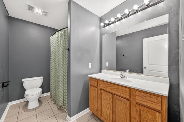 149 Hillside Drive, Liberty, TX 77575