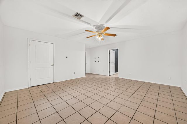149 Hillside Drive, Liberty, TX 77575