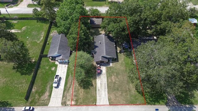 149 Hillside Drive, Liberty, TX 77575